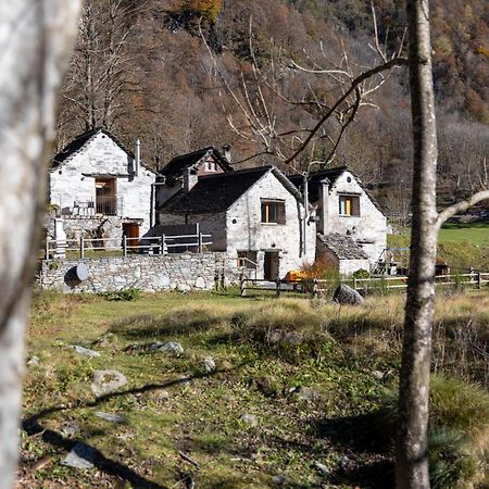 Verzasca Lodge Elma Sonogno Екстер'єр фото